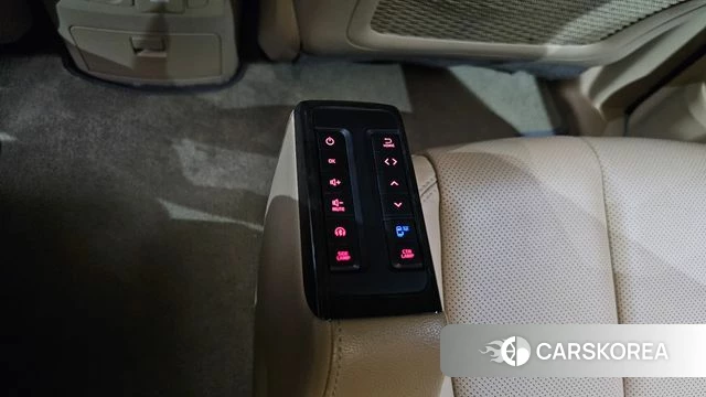 Kia The New Carnival id 3942906 из Кореи 9