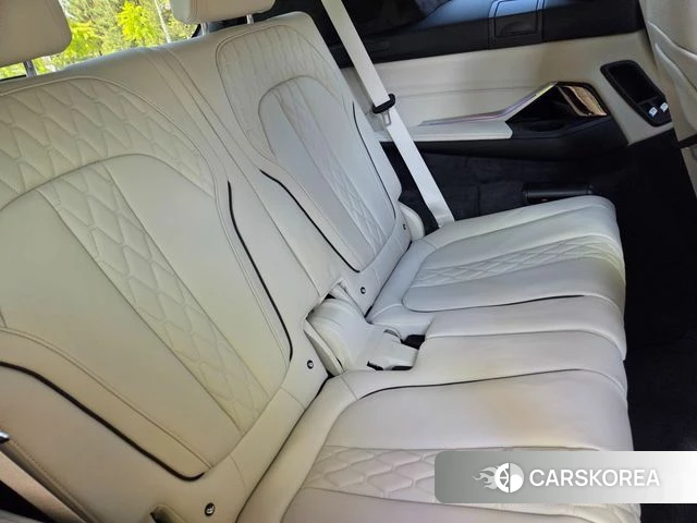 BMW X7 (G07) id 4279539 из Кореи 9