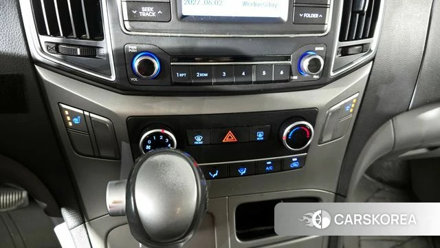 Hyundai The New Grand Starex id 4403439 из Кореи 9