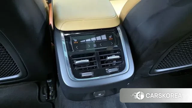 Volvo V60 Cross-Country 2nd Generation id 3342060 из Кореи 9