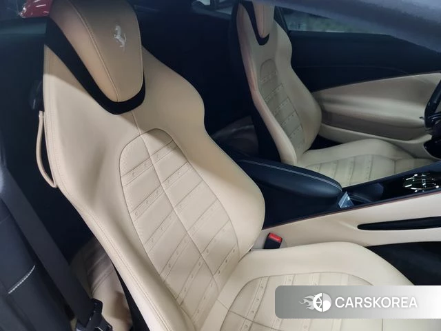 Ferrari Rome id 3965267 из Кореи 9