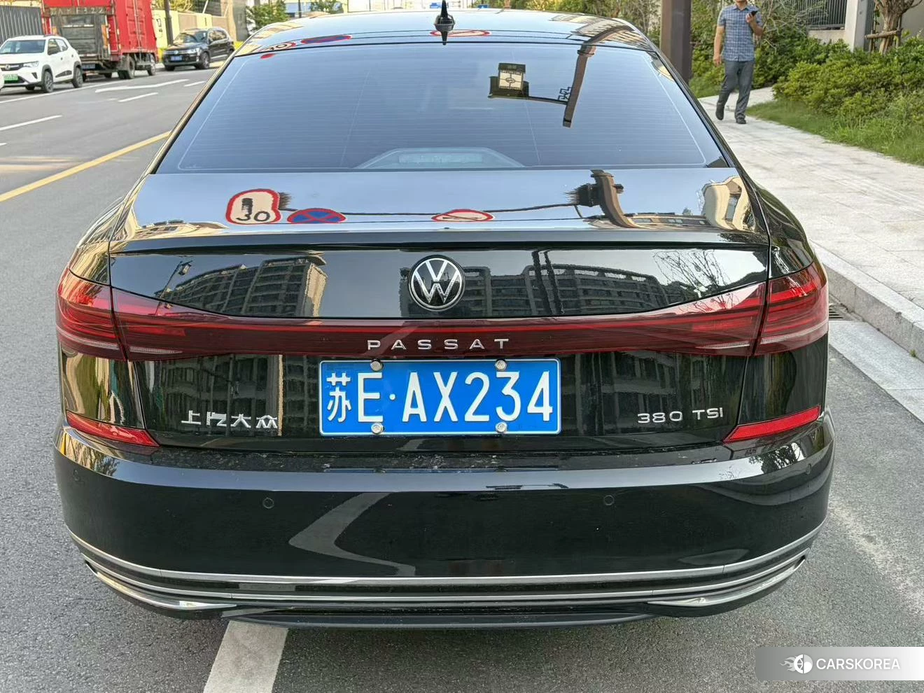Volkswagen Passat id 4512495 из Китая 9