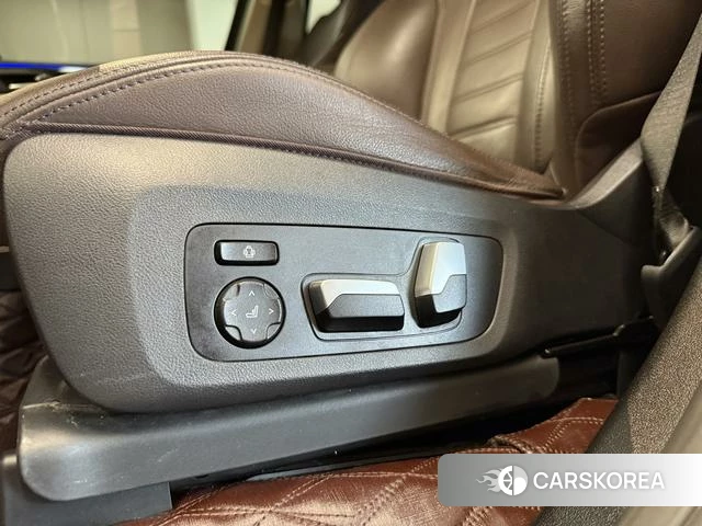 BMW X3 id 4212208 из Китая 9