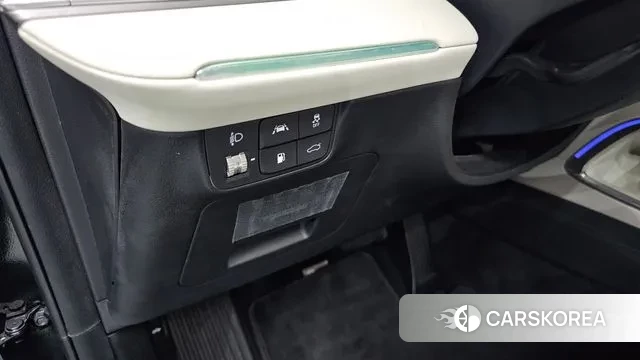 Hyundai The New Grandeur IG Hybrid id 3438430 из Кореи 9