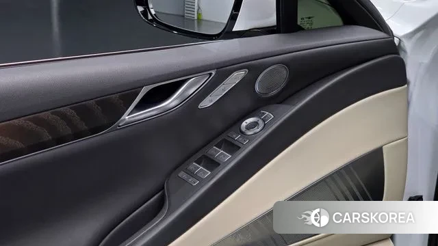 Genesis G80 (RG3) id 3504692 из Кореи 9