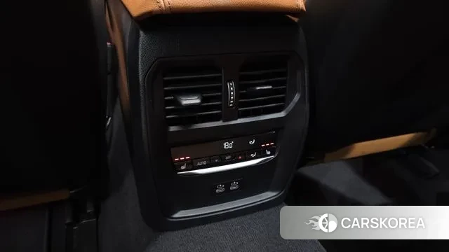 BMW i4 id 3236716 из Кореи 9