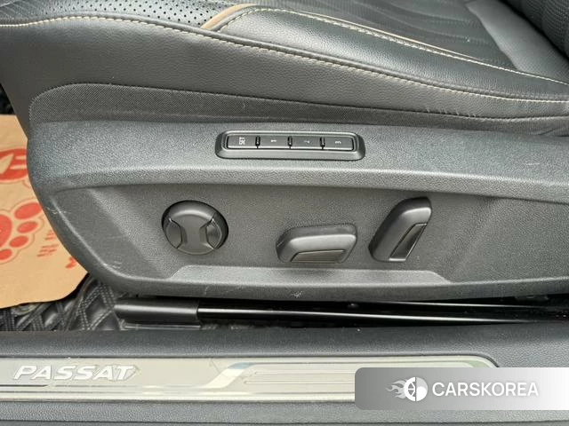 Volkswagen Passat id 4253812 из Китая 9