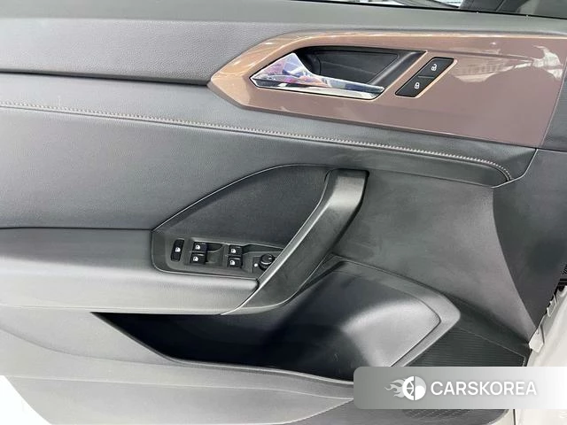 Volkswagen Tharu id 4387485 из Китая 9