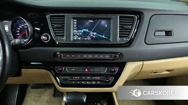 Kia The New Carnival id 3651244 из Кореи 9