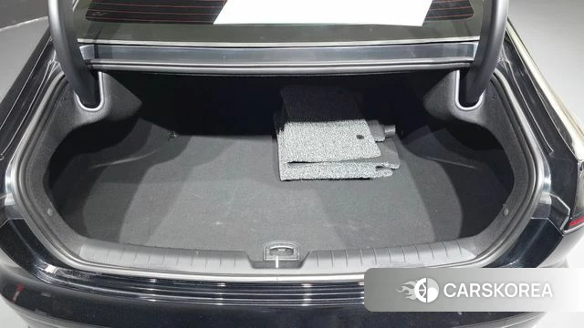 Hyundai Grandeur Hybrid (GN7) id 4408538 из Кореи 9