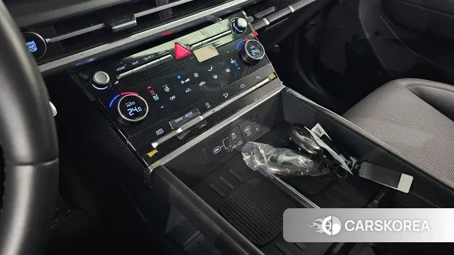 Hyundai Santa Fe (MX5) id 3629153 из Кореи 9