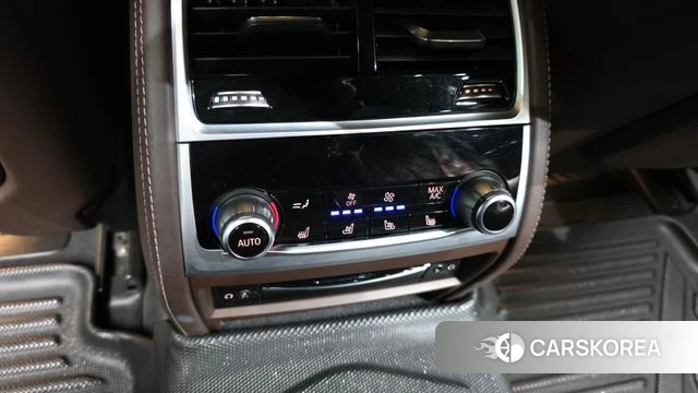 BMW 7 Series (G11) id 4330759 из Кореи 9
