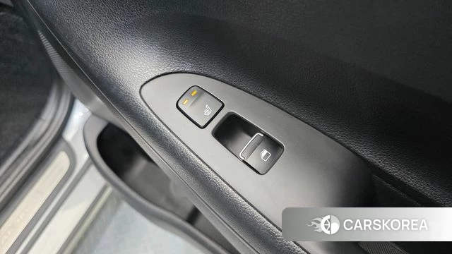 Hyundai Grandeur IG Hybrid id 3820900 из Кореи 9