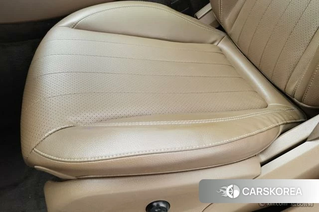 Mercedes-Benz E-class id 4272454 из Китая 9