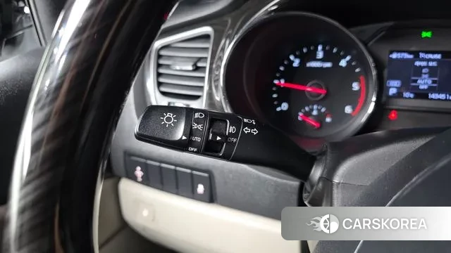 Kia The New Carnival id 3748289 из Кореи 9