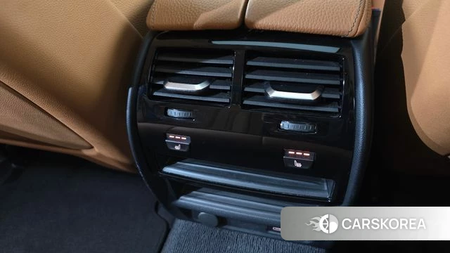 BMW 5 Series (G30) id 3892961 из Кореи 9