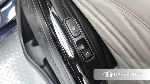 Kia K7 Premier Hybrid id 3428991 из Кореи 9