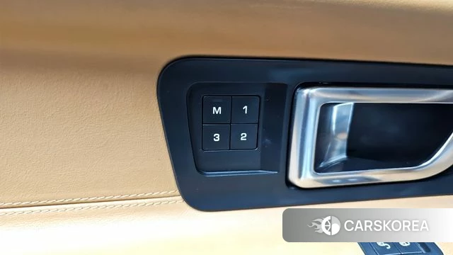 Land Rover Discovery Sports id 4530984 из Кореи 9