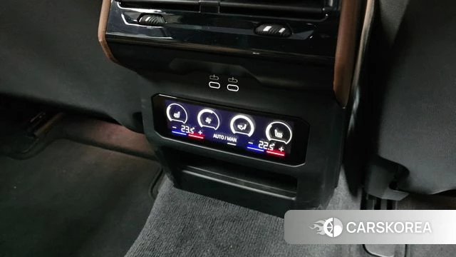 BMW 5 Series (G60) id 3870037 из Кореи 9