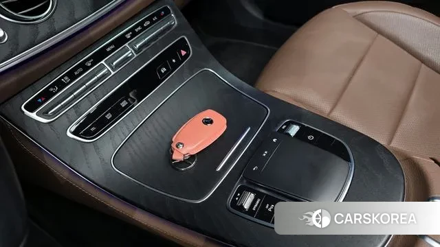 Mercedes-Benz E-Class W213 id 3639197 из Кореи 9