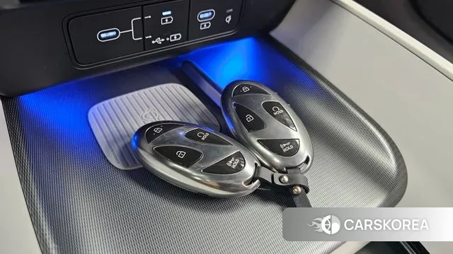 Hyundai Grandeur Hybrid (GN7) id 3776558 из Кореи 9