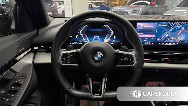 BMW 5 Series (G60) id 3272601 из Кореи 9