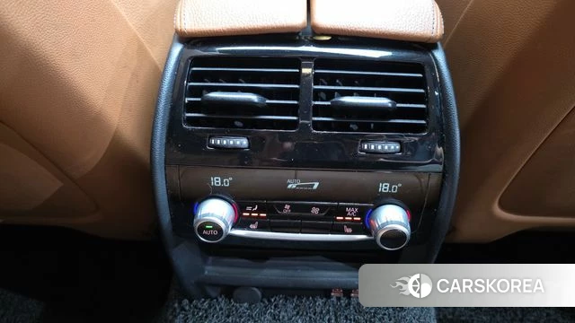 BMW 5 Series (G30) id 4764512 из Кореи 9