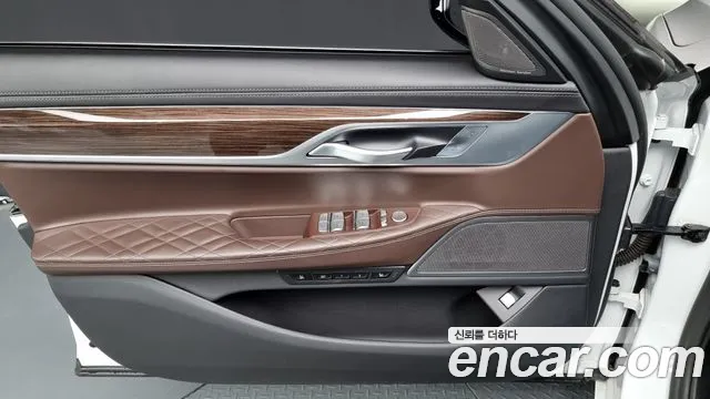 BMW 7 Series (G11) id 2674991 из Кореи 9