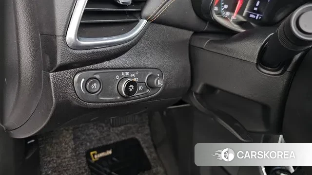 Chevrolet (GM Daewoo) The New Trax id 3385638 из Кореи 9