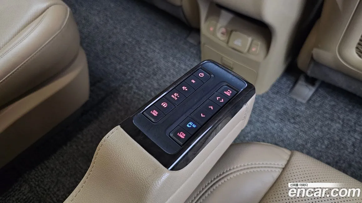 Kia The New Carnival id 2000697 из Кореи 9