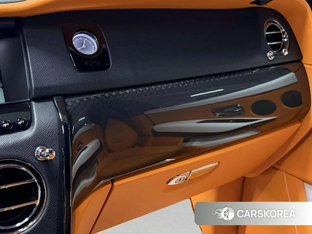 Rolls-Royce Cullinan id 3859482 из Кореи 9