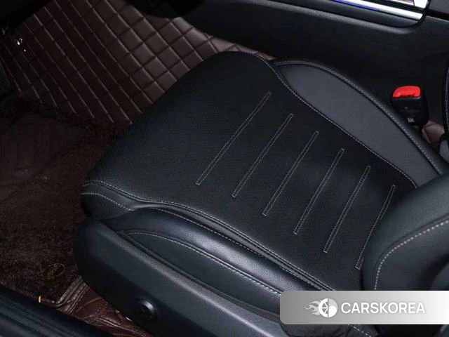 Mercedes-Benz Class C id 4290464 из Китая 9