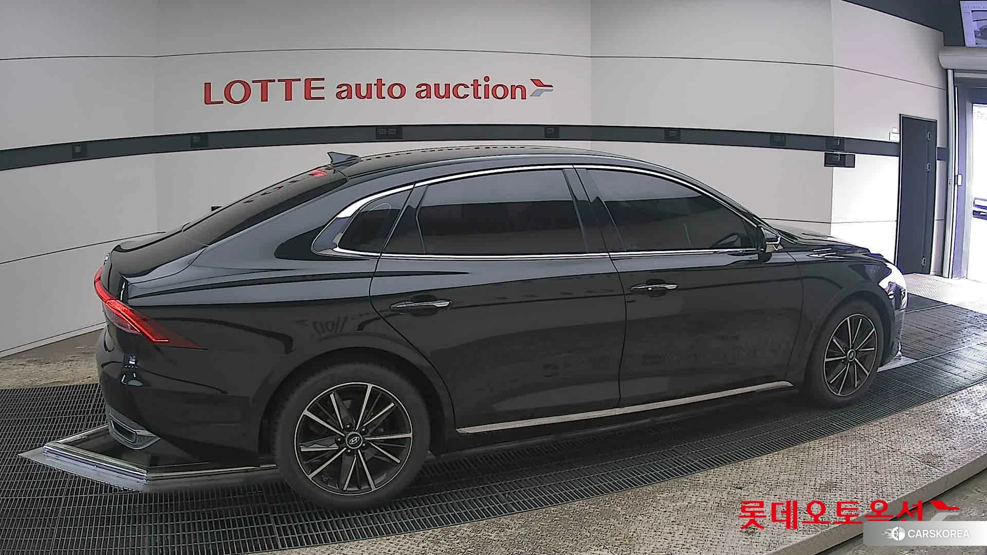 Hyundai Grandeur id 3869303 из Кореи 9