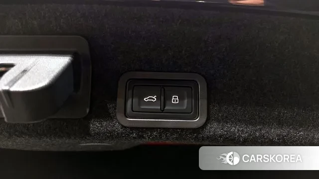 Audi A6 (C8) id 3401369 из Кореи 9