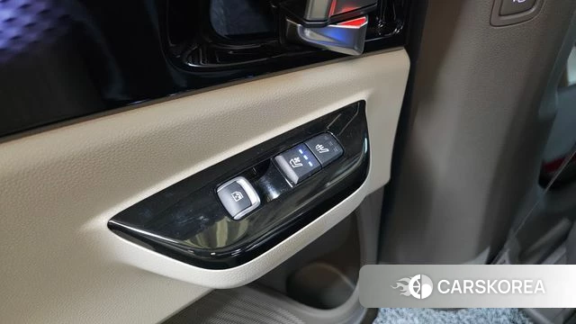 Kia Carnival 4th generation id 4308620 из Кореи 9