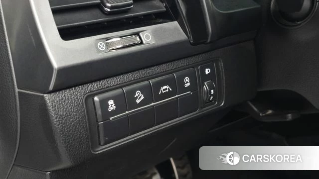 Ssangyong The New Rexton Sports Cannes id 4561727 из Кореи 9