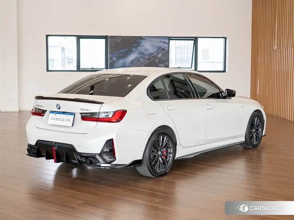 BMW 3 series id 4576345 из Китая 9
