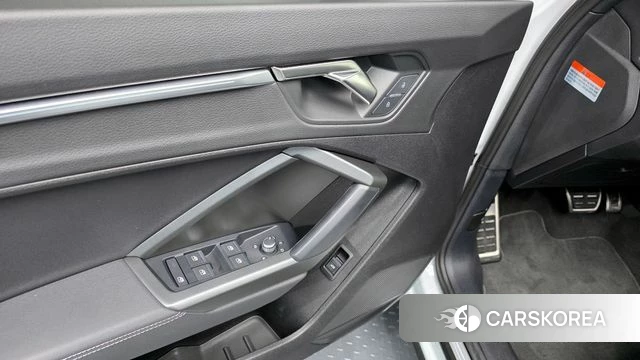 Audi Q3 (F3) id 3859021 из Кореи 9