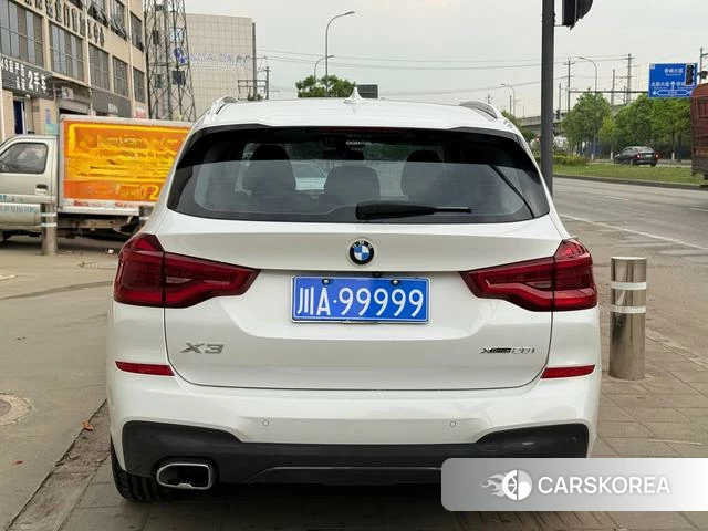 BMW X3 id 4215138 из Китая 9