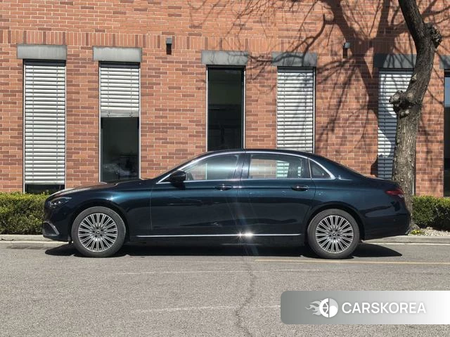 Mercedes-Benz E-class id 3983297 из Китая 9