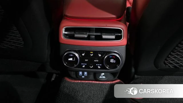 Genesis GV70 id 4716841 из Кореи 9