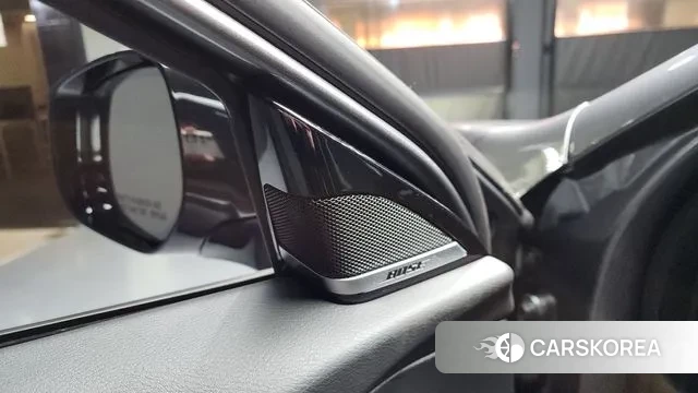 Infiniti Q30 id 3330268 из Кореи 9