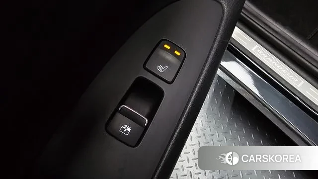 Hyundai The New Grandeur IG Hybrid id 3258013 из Кореи 9