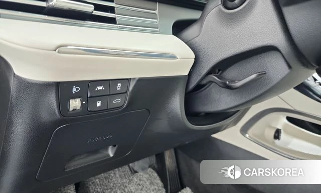 Hyundai The New Grandeur IG Hybrid id 4936389 из Кореи 9