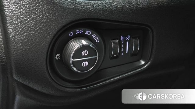 Jeep Renegade id 4873547 из Кореи 9