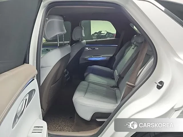 Genesis GV70 id 3706645 из Кореи 9