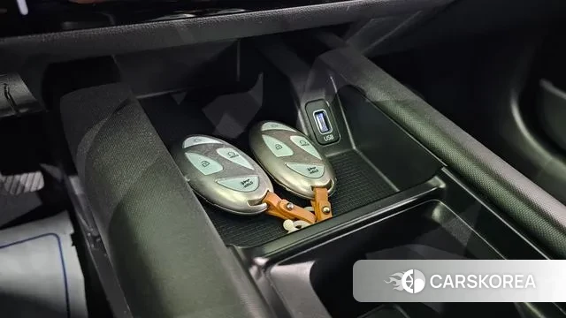 Hyundai Ionic 6 id 3289340 из Кореи 9