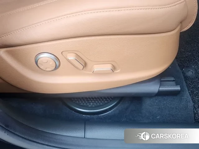 Genesis GV80 id 3472032 из Кореи 9