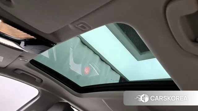 BMW 5 Series (G30) id 2989460 из Кореи 9