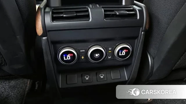 Land Rover Defender (L663) id 3021664 из Кореи 9